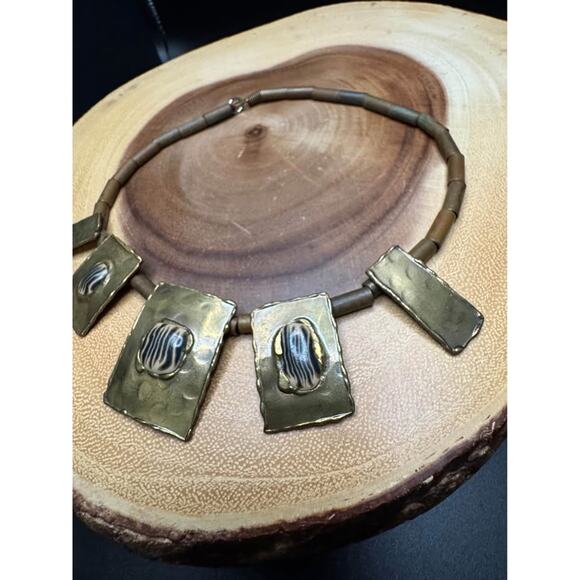 Handcrafted Brass Tribal-Inspired Necklace with Beaded Accents - Picture 5 of 7